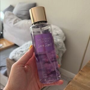 Victoria's Secret Love Spell Mist in Purple and Gold